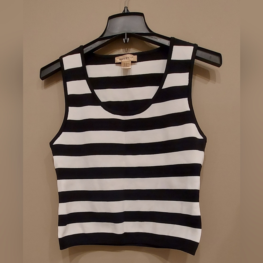 BNWOT Bailey 44 Heavy Knit Stripped Sweater Vest